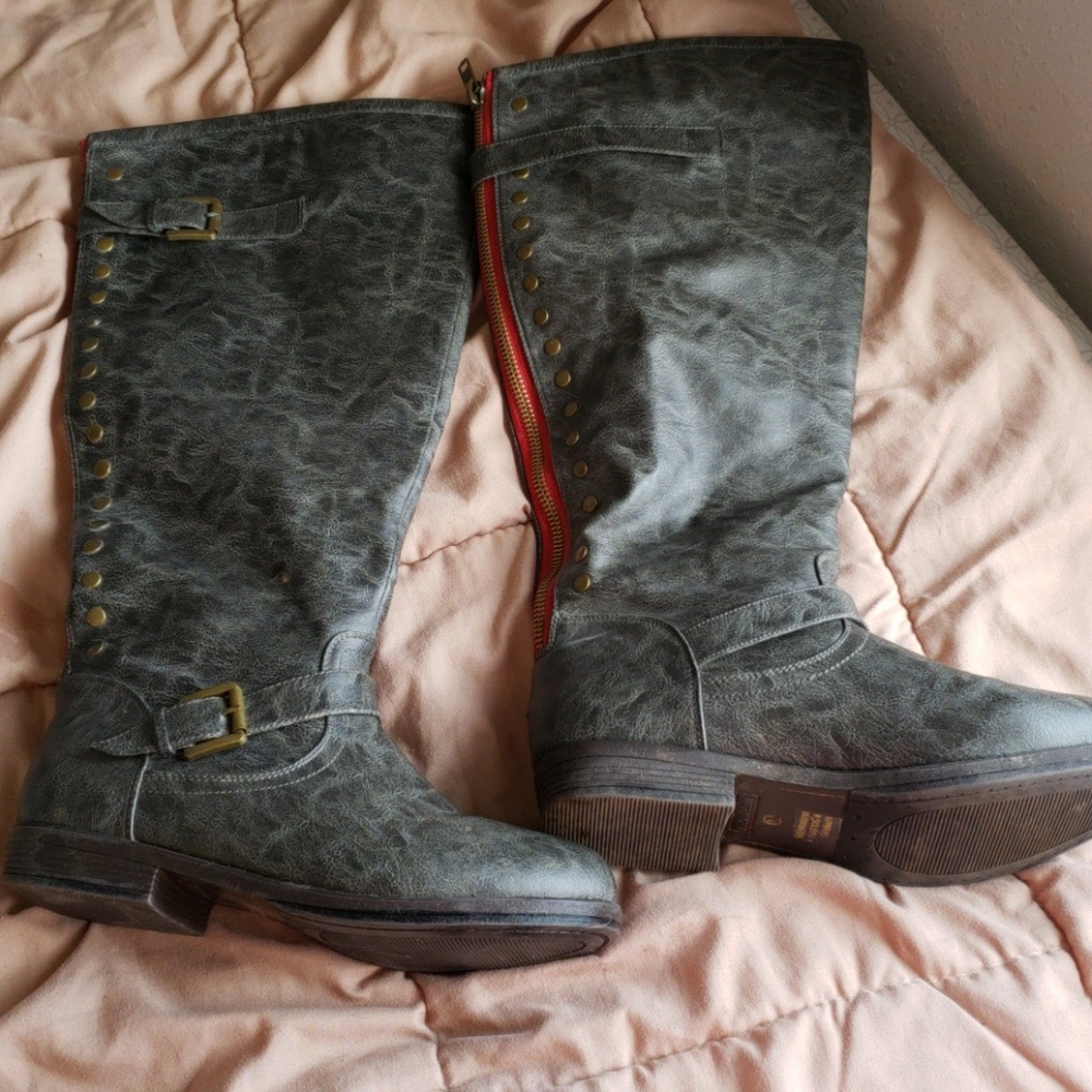 Wide calf boots